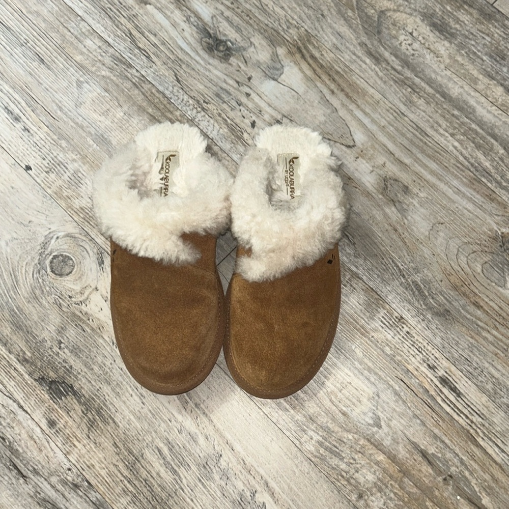 Women’s slippers
